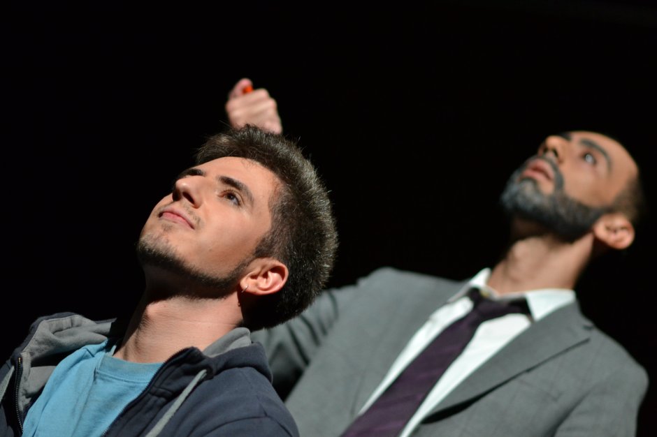 Alan wird von Dysart hypnotisiert